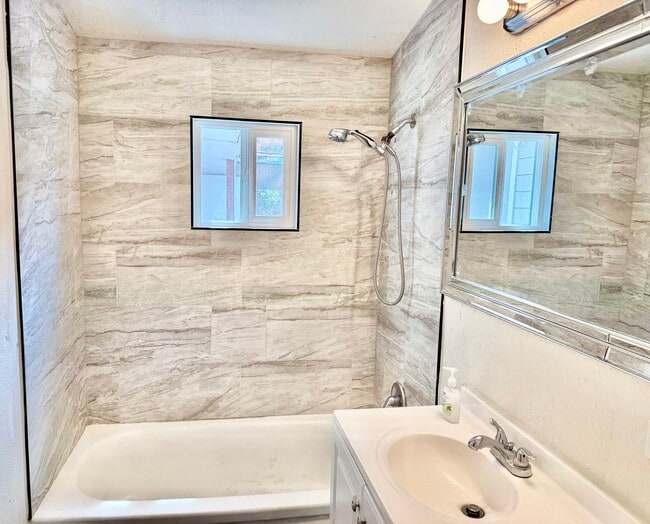 Building Photo - 3808 San Navado Way