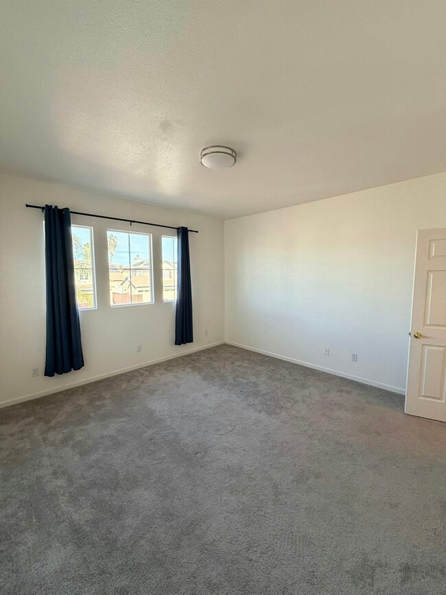 Building Photo - 2726 Marshall Ct