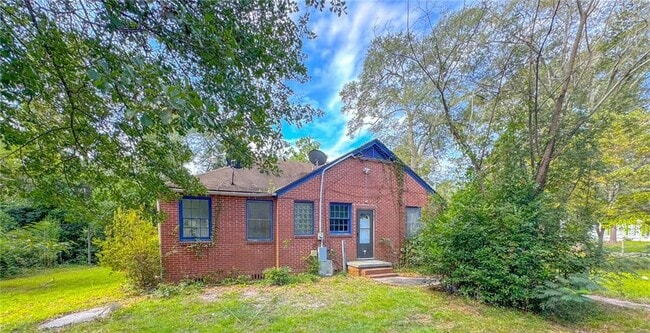 Primary Photo - 1206 Macon Ave