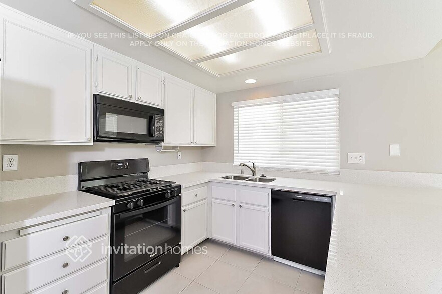 Building Photo - 1425 Walstone Rd