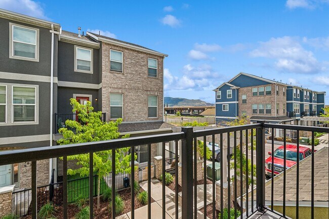 Building Photo - 1792 W Torlundy Dr