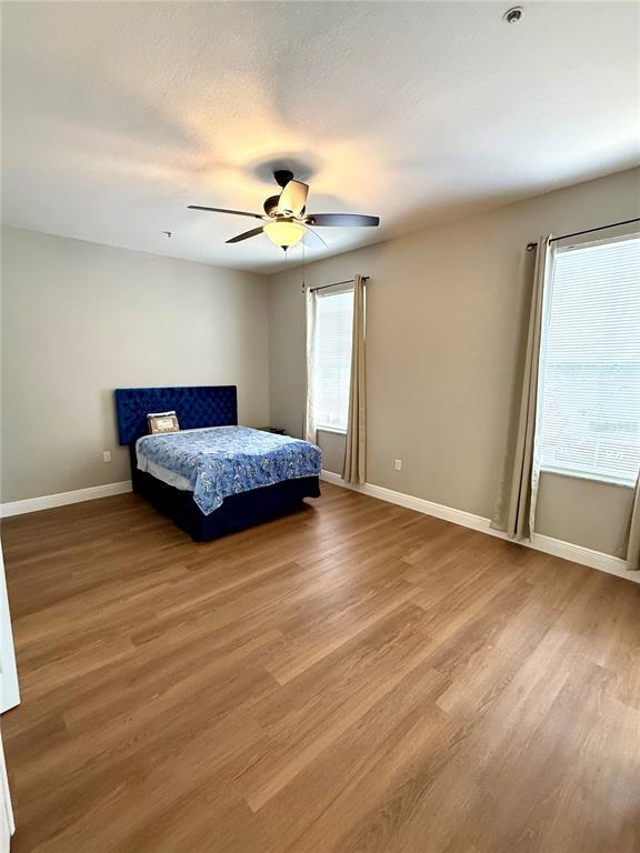 Building Photo - 5041 Sunridge Palms Dr