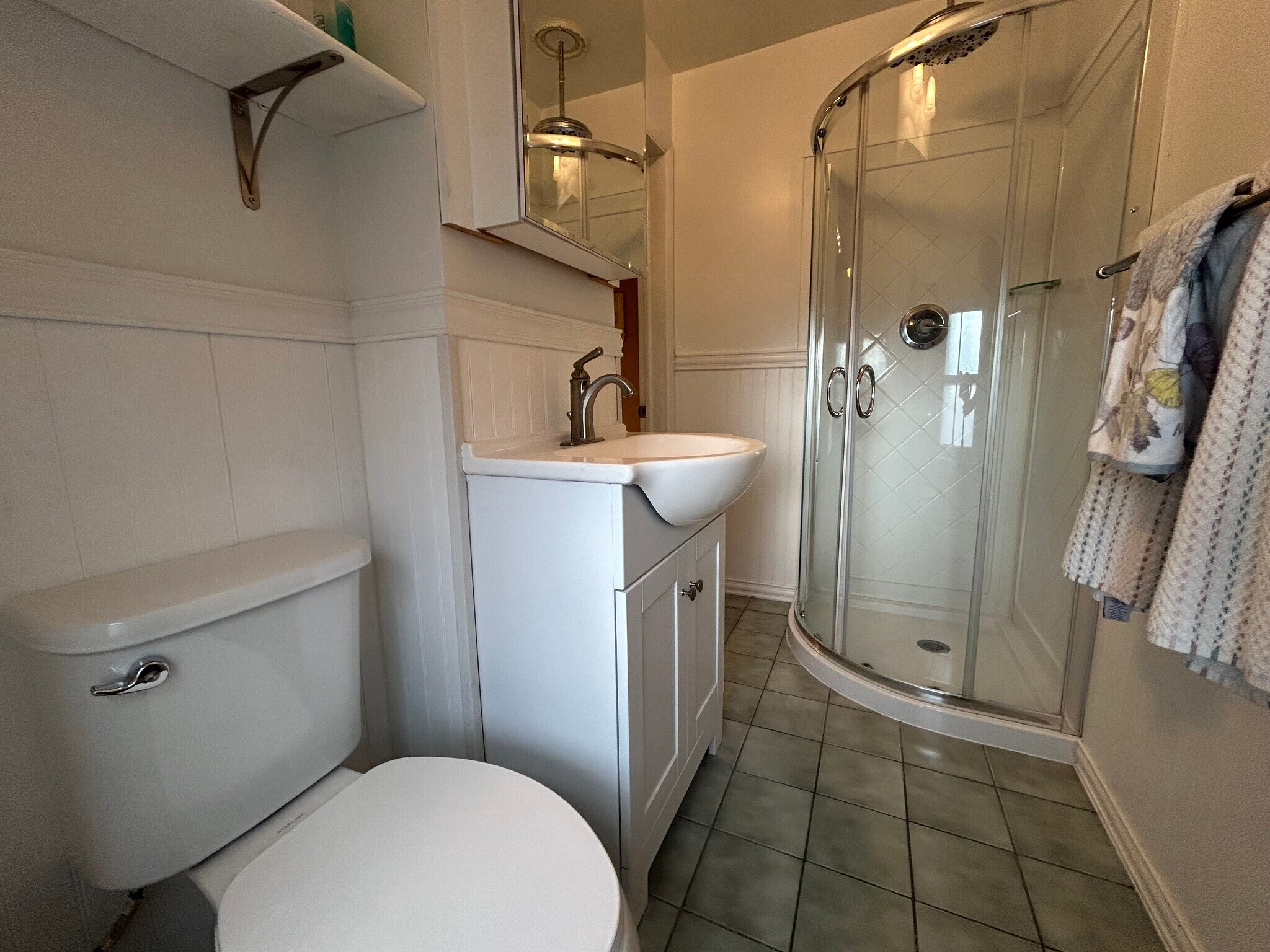 Building Photo - 147 Barrett St