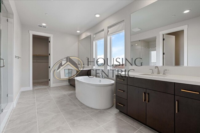 Building Photo - New Construction Executive Rental Home in ...