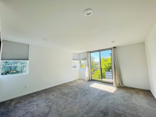 Building Photo - Great Home For Rent