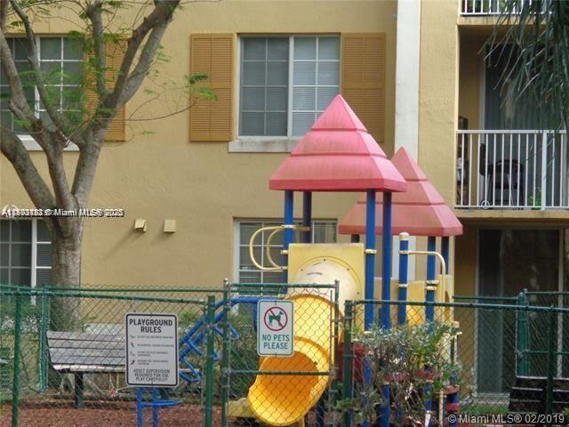 Building Photo - 777 SW 111th Way