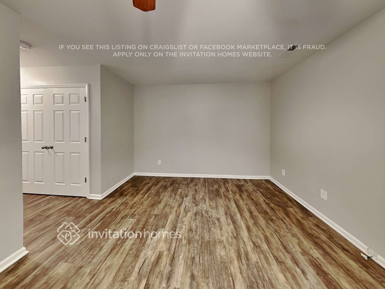 Building Photo - 121 Blackthorne Ct
