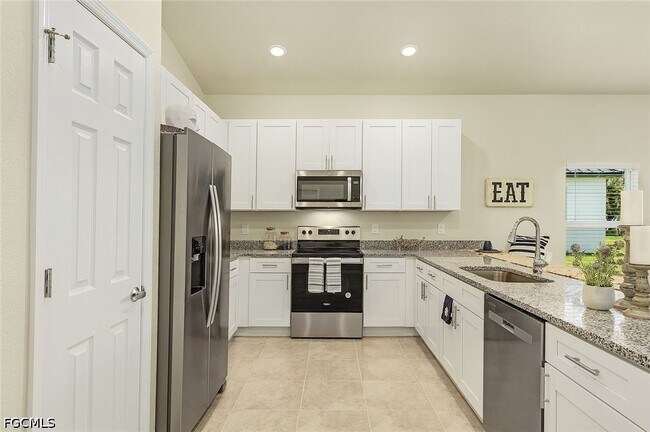 Building Photo - 434 Tropicana Parkway W