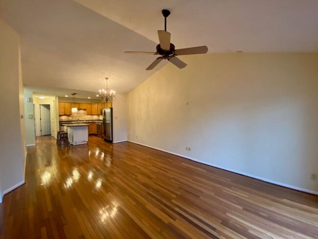 Building Photo - COMING SOON!! Beautiful 3 Bedroom 2 Full bathroom condo in Franklin Township in Southeast Indy!