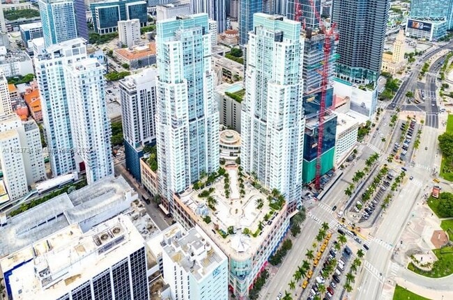 Building Photo - 244 Biscayne Blvd