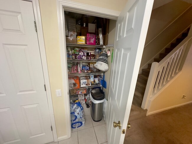 Building Photo - 12311 Kensington Lakes Dr