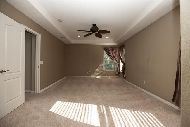 Building Photo - 11102 Avery Oaks Dr
