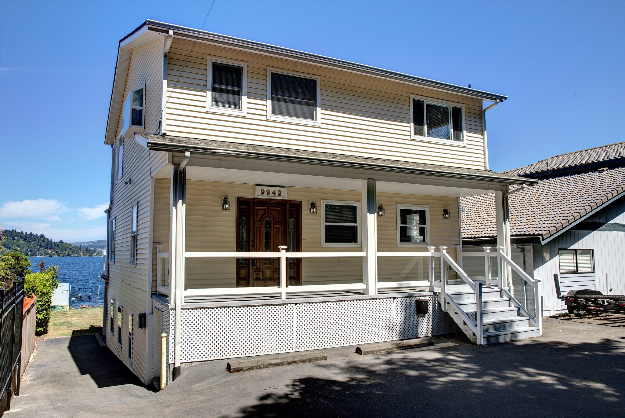 Building Photo - 9942 Rainier Ave S