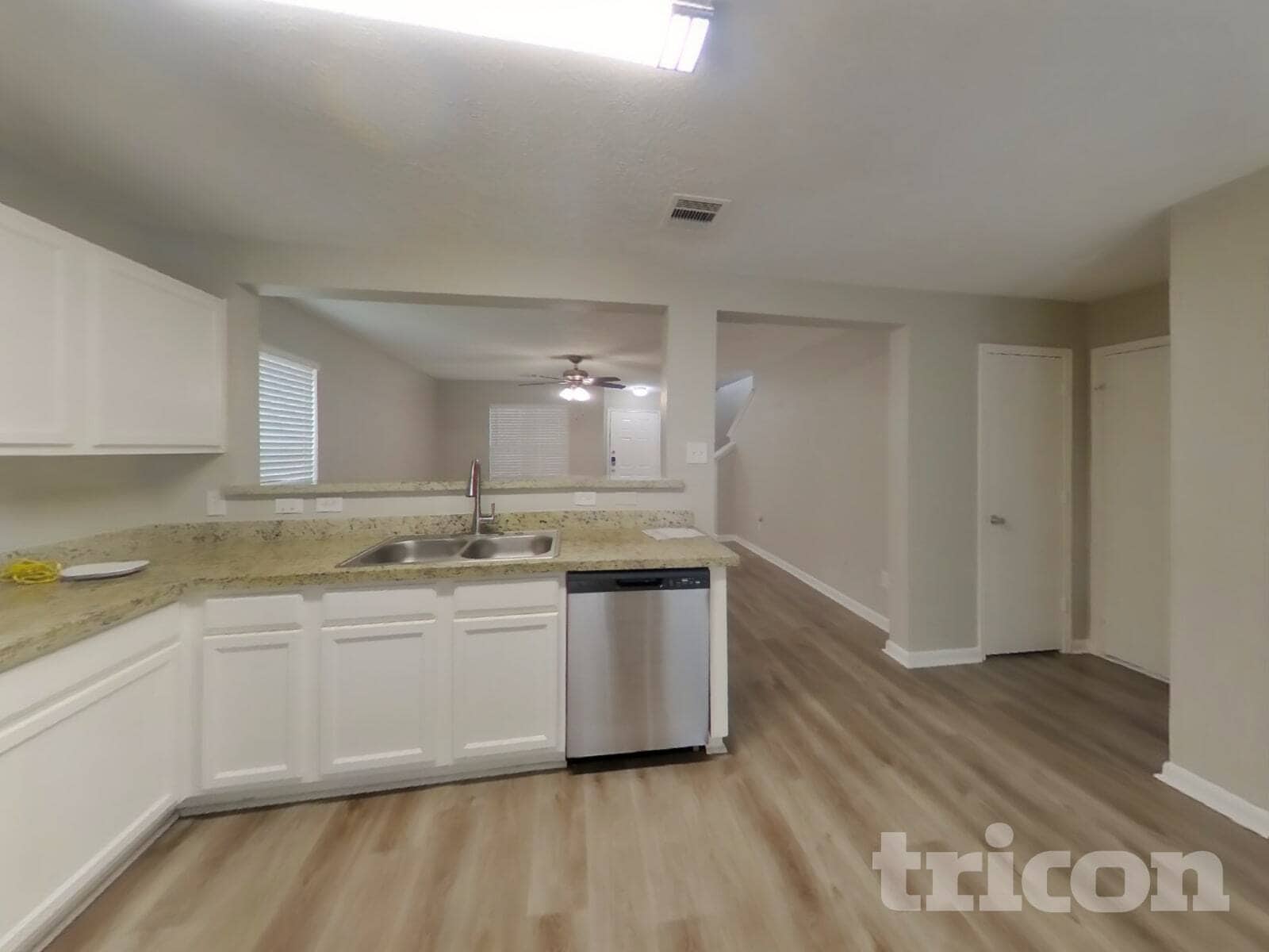 Building Photo - 21606 Dawn Timbers Ct