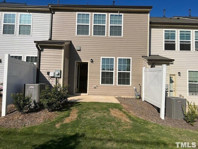 Building Photo - 3005 Cypress Lagoon Ct