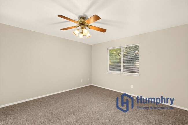 Building Photo - 8933 W Mediterranean Ct