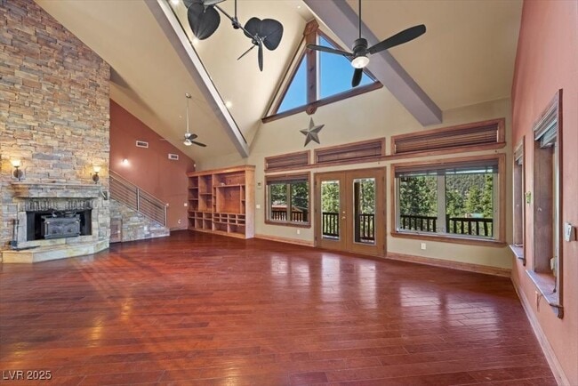 Building Photo - 386 Alpine Way