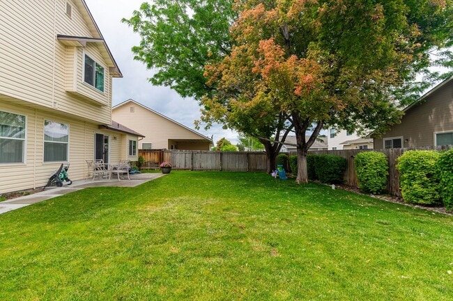Building Photo - Just listed home for rent!