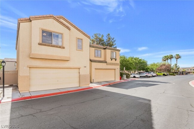 Building Photo - 6434 N Buttercup Creek St