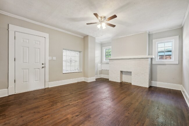 Building Photo - 1643 Ralph David Abernathy Blvd