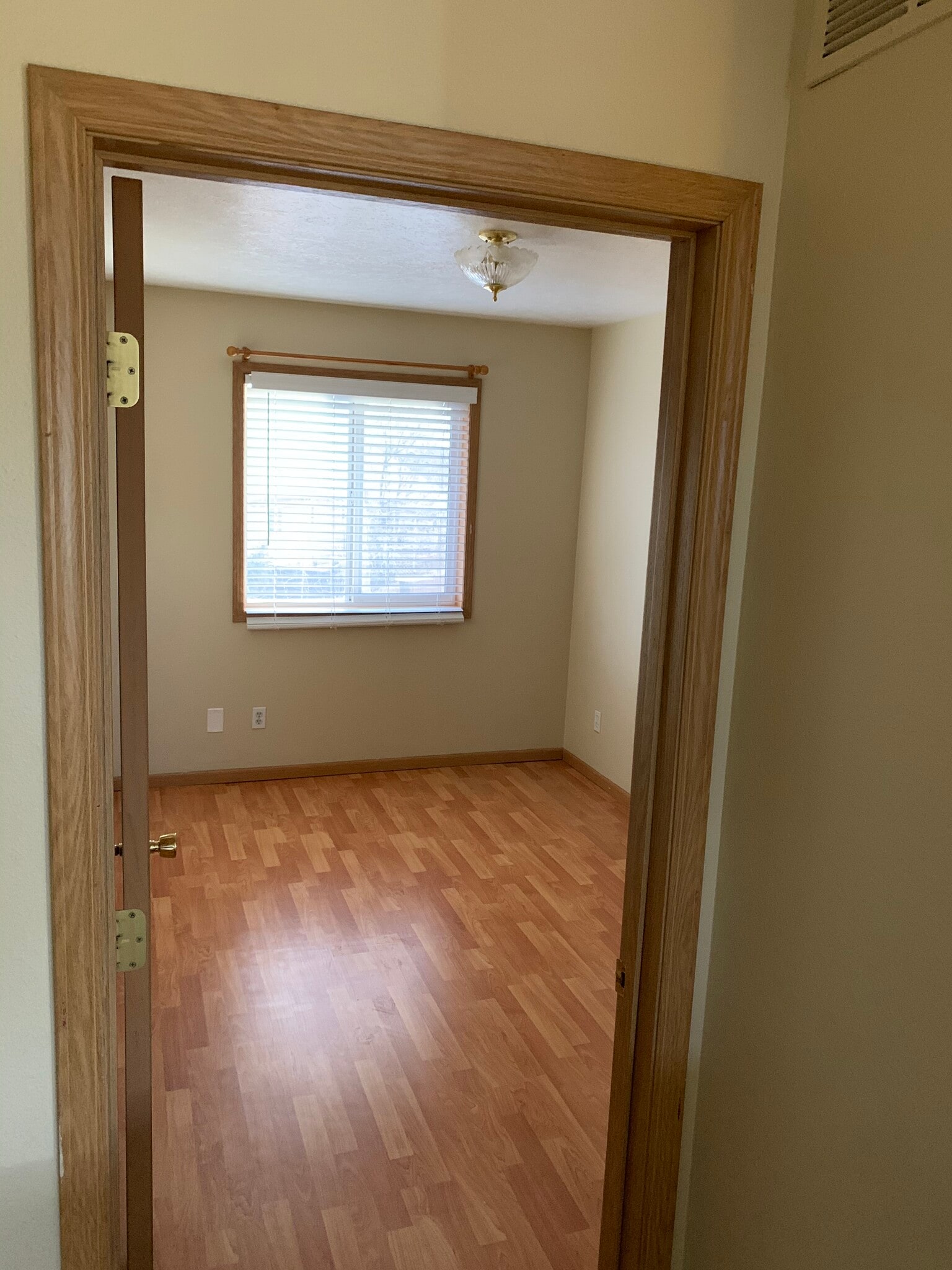 Building Photo - 92 13th St