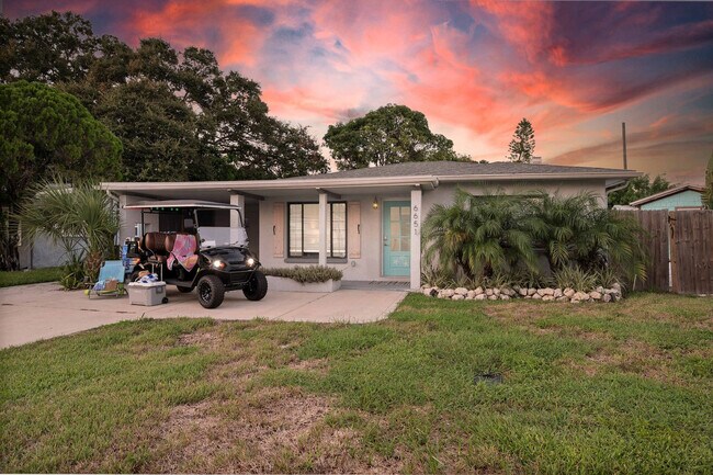 Building Photo - 6660 Date Palm Ave S