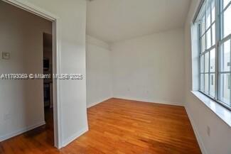 Building Photo - 1051 Meridian Ave