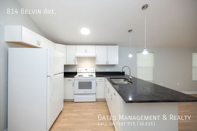 Building Photo - 814 Belvin Ave