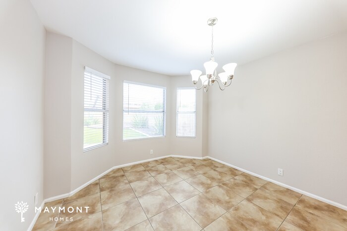 Building Photo - 7712 W Behrend Dr