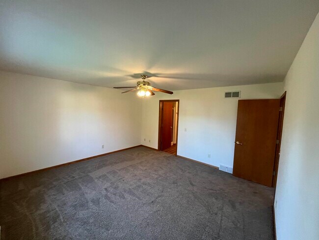 Building Photo - 1175 St Albert the Great Ct