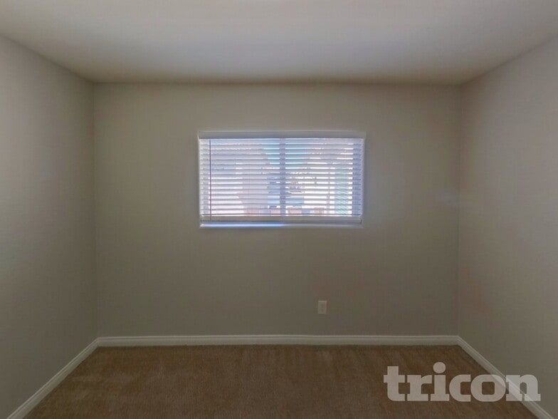 Building Photo - 697 Wallington Estate St