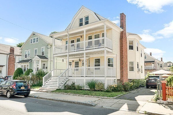 Primary Photo - 74 Evans St