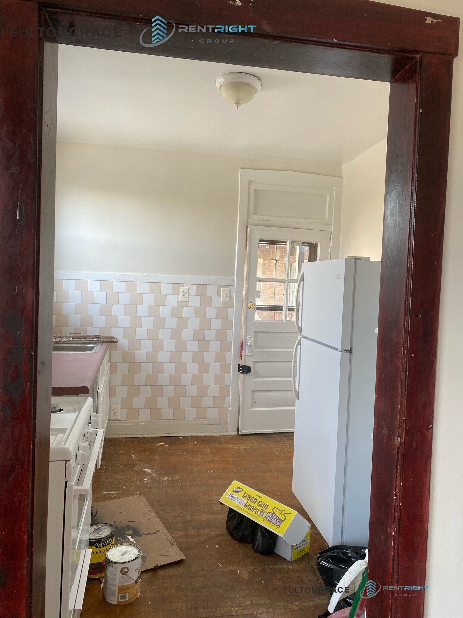 Building Photo - 4006 W Cullom Ave