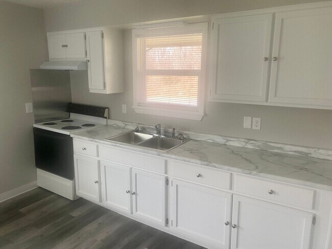 Building Photo - 6337 IN-45