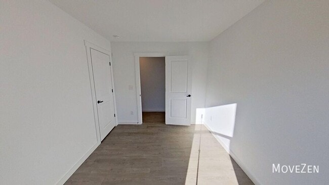 Building Photo - 16 Catawba Ave