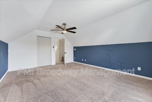 Building Photo - 837 Shelton Cir