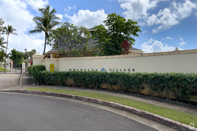 Building Photo - Moanalua