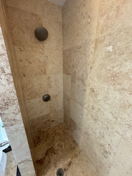 Building Photo - 18043 Martha St