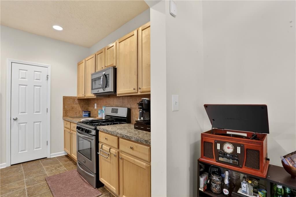 Building Photo - 5556 Cascade Run