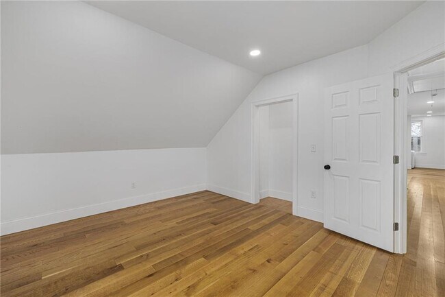 Building Photo - 30 Cypress St