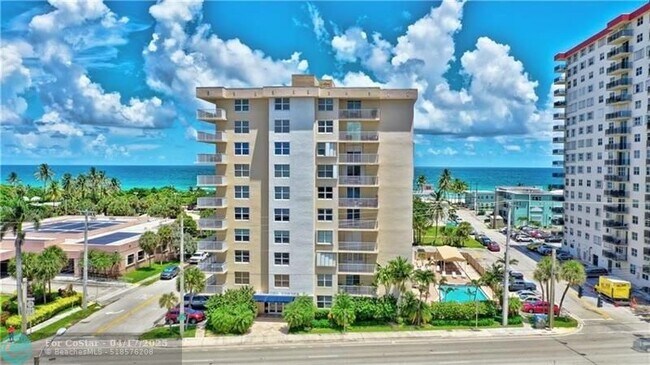 Building Photo - 1401 S Ocean Dr