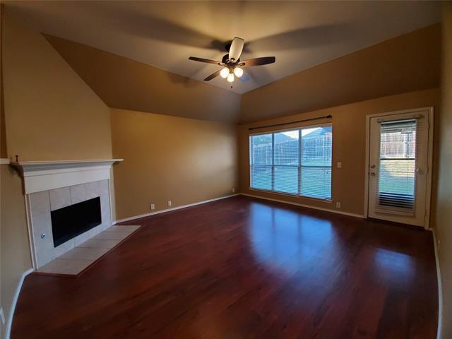 Building Photo - 4017 Chinaberry Dr