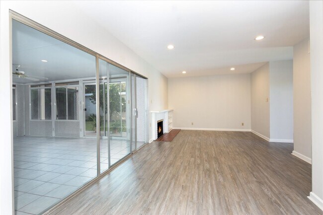 Building Photo - Beautifully Updated Single-Level Home with...