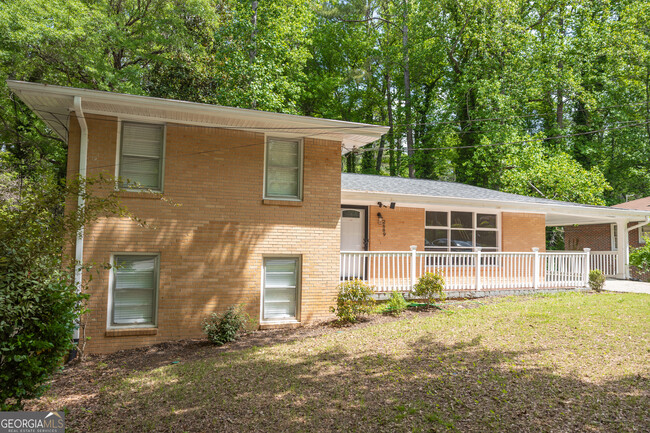 Primary Photo - 2689 Collier Dr NW