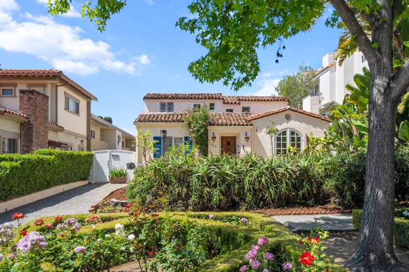 Building Photo - 848 17th St