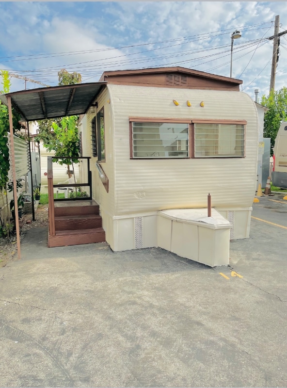 Building Photo - 15012 Lemoli Ave