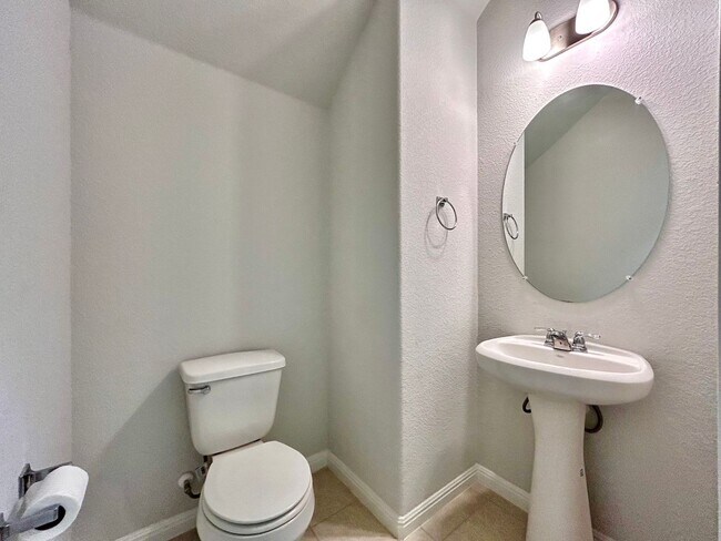 Building Photo - 11909 Mercantile Ln