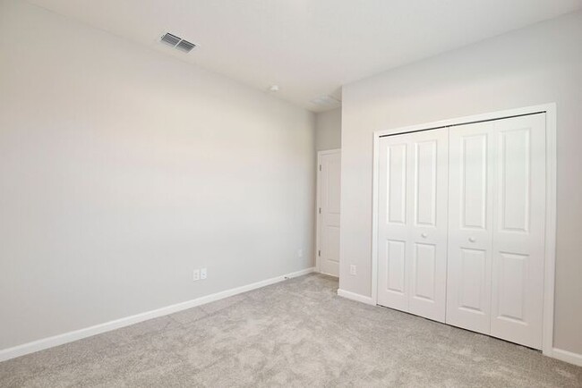 Building Photo - Gorgeous 4/3 Brand New Home with a Spaciou...