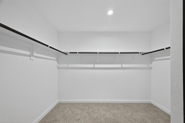 Building Photo - 3233 Creston Gate Dr