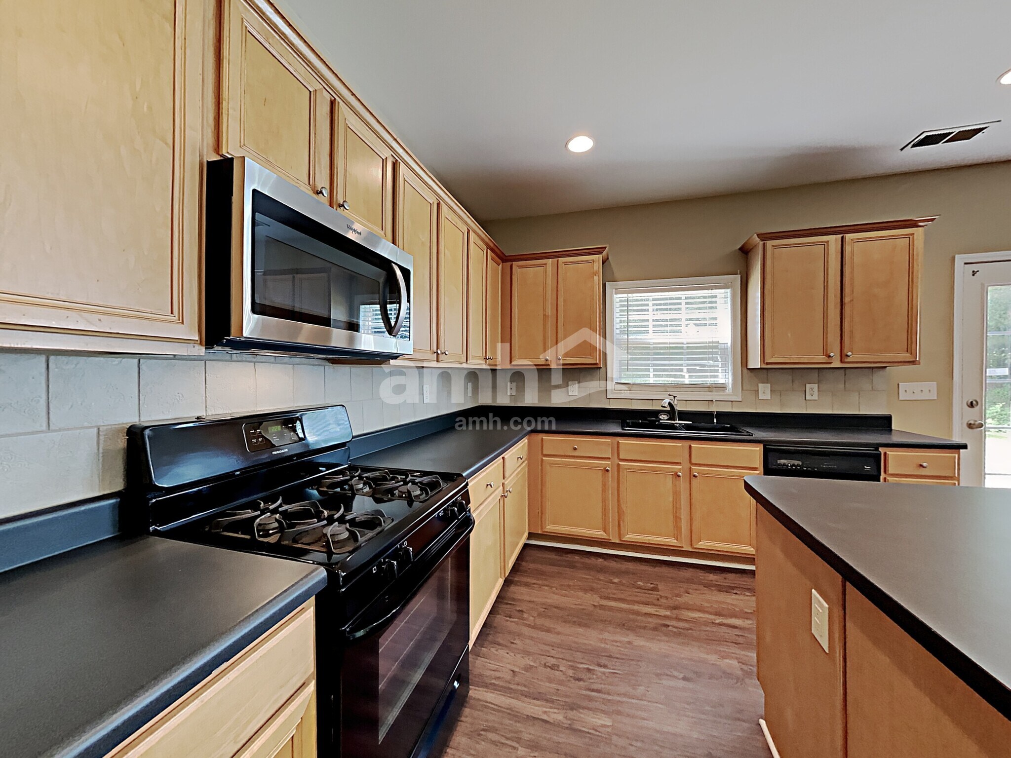 Building Photo - 1793 Brandemere Dr SW